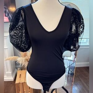 Zara Elegant Black Balloon Lace Sleeve Bodysuit